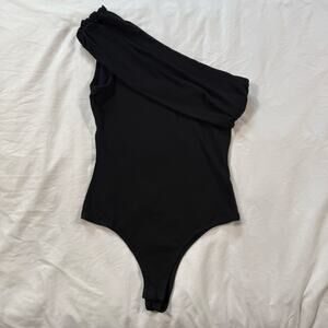 VICI black one shoulder bodysuit size small